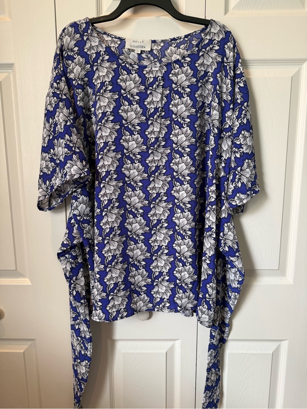 # Molly & Isadora Purple/Blue 2X Floral Self Tie-Waist Women's Top